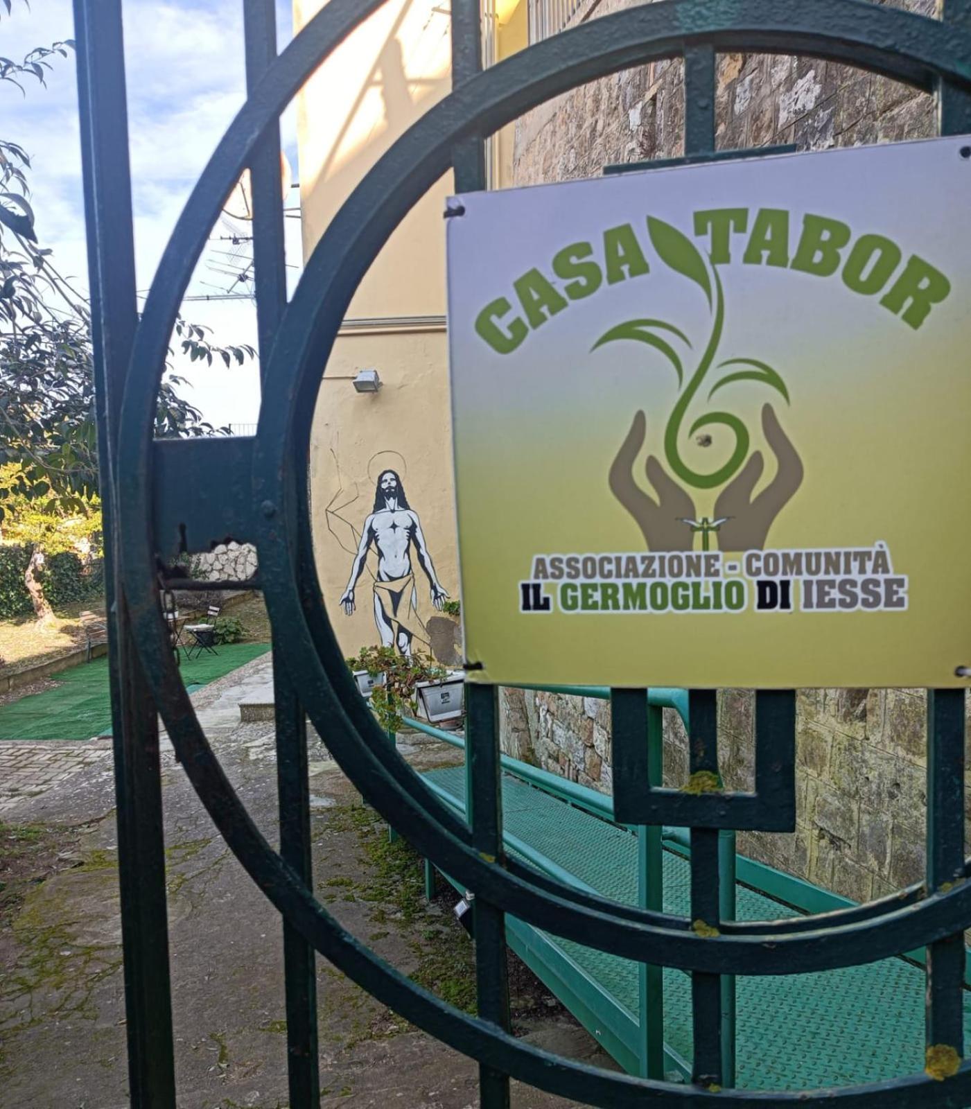 ホテル Casa Tabor アリアーノ・イルピーノ エクステリア 写真
