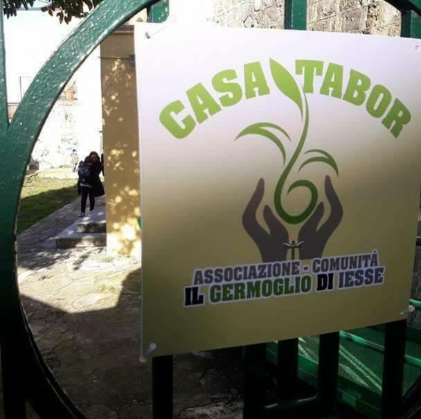 ホテル Casa Tabor アリアーノ・イルピーノ エクステリア 写真